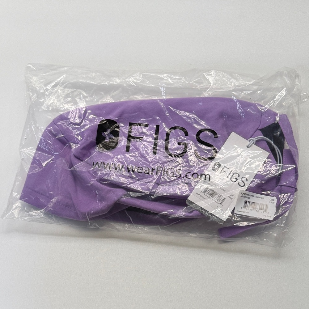 FIGS scrub cap lilac dawn